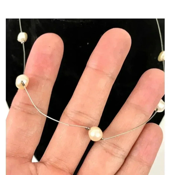 Baroque Pearl Wire Floating Necklace Silver .925 15" Choker - Picture 7 of 8